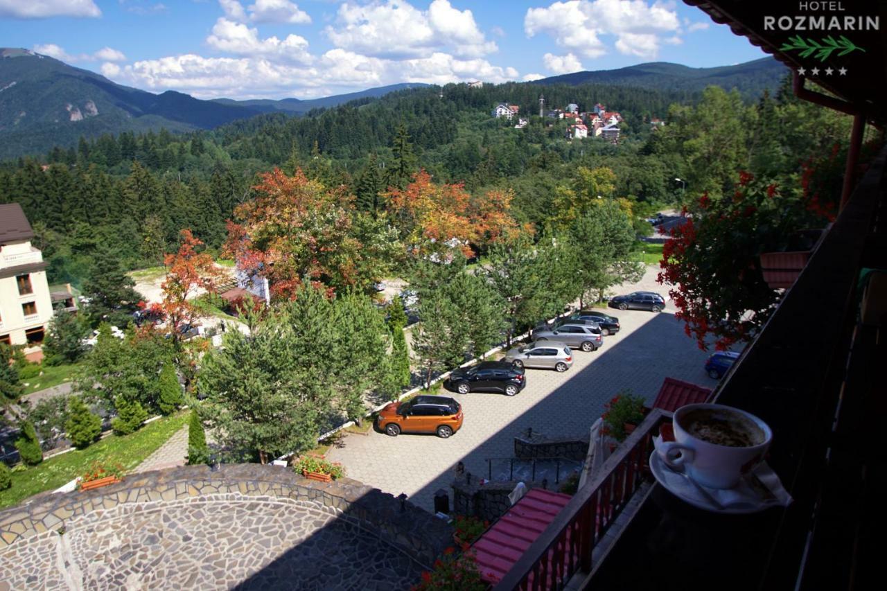 Hotel Rozmarin Predeal Buitenkant foto