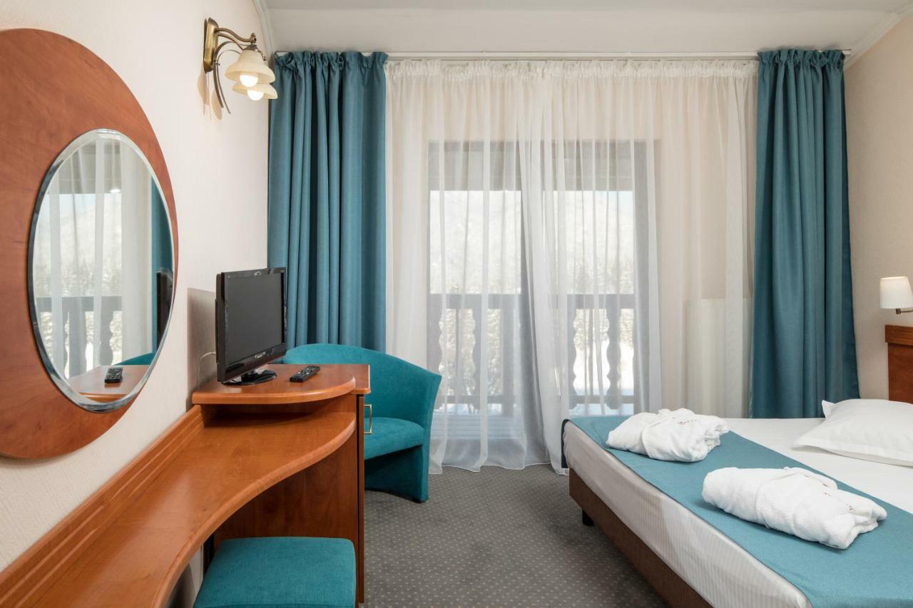 Hotel Rozmarin Predeal Buitenkant foto